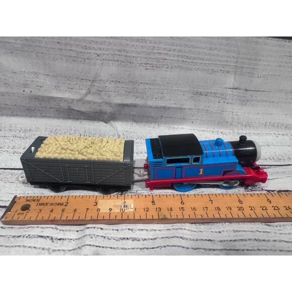 Thomas the Train Trackmaster - Picture 3 of 5